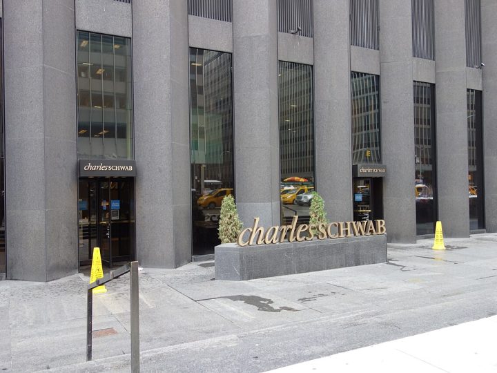 Charles Schwab rollout: Proven steps for a smooth transition