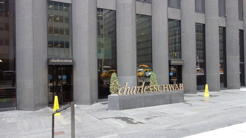 Charles Schwab rollout: Proven steps for a smooth transition