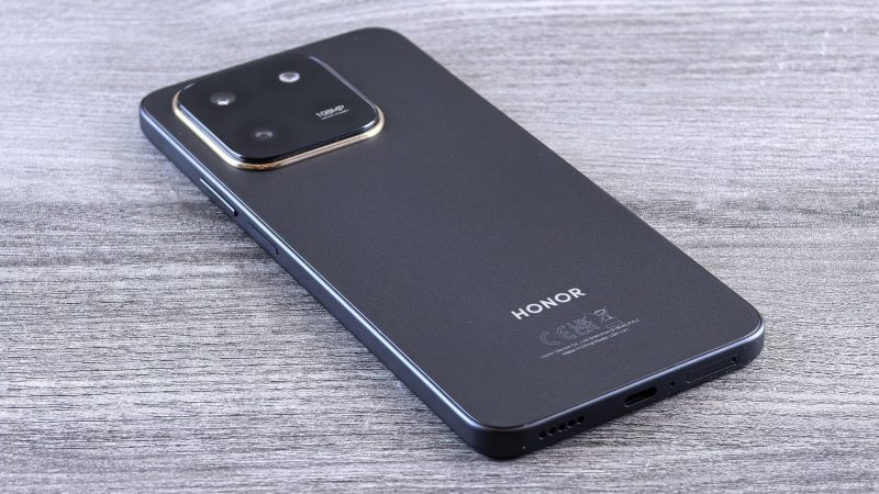 Honor Wide Foldable: Worst Leak Reveals No Battery Capacity